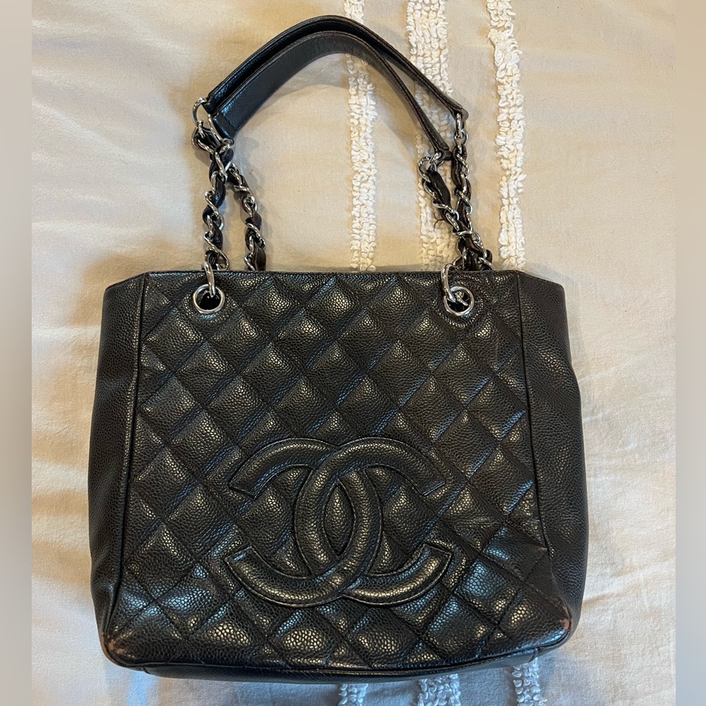 CHANEL Black Petite Shopping Tote